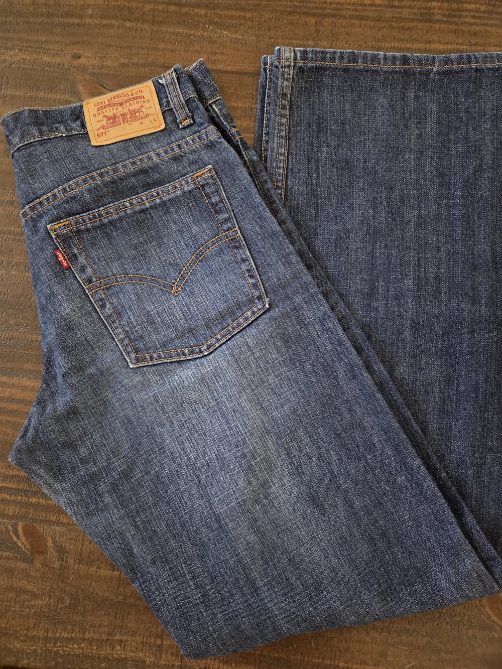 Levi's Women's Straight Leg Jeans - Dark Blue Denim